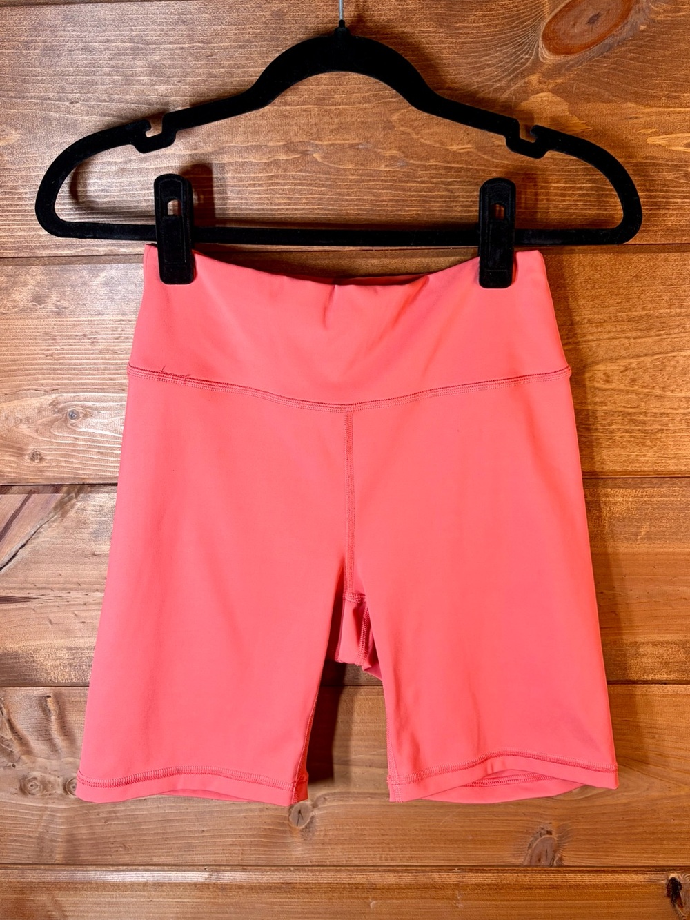 Gilly Hicks Coral High-Rise Bike Shorts Size Small 💕🌸